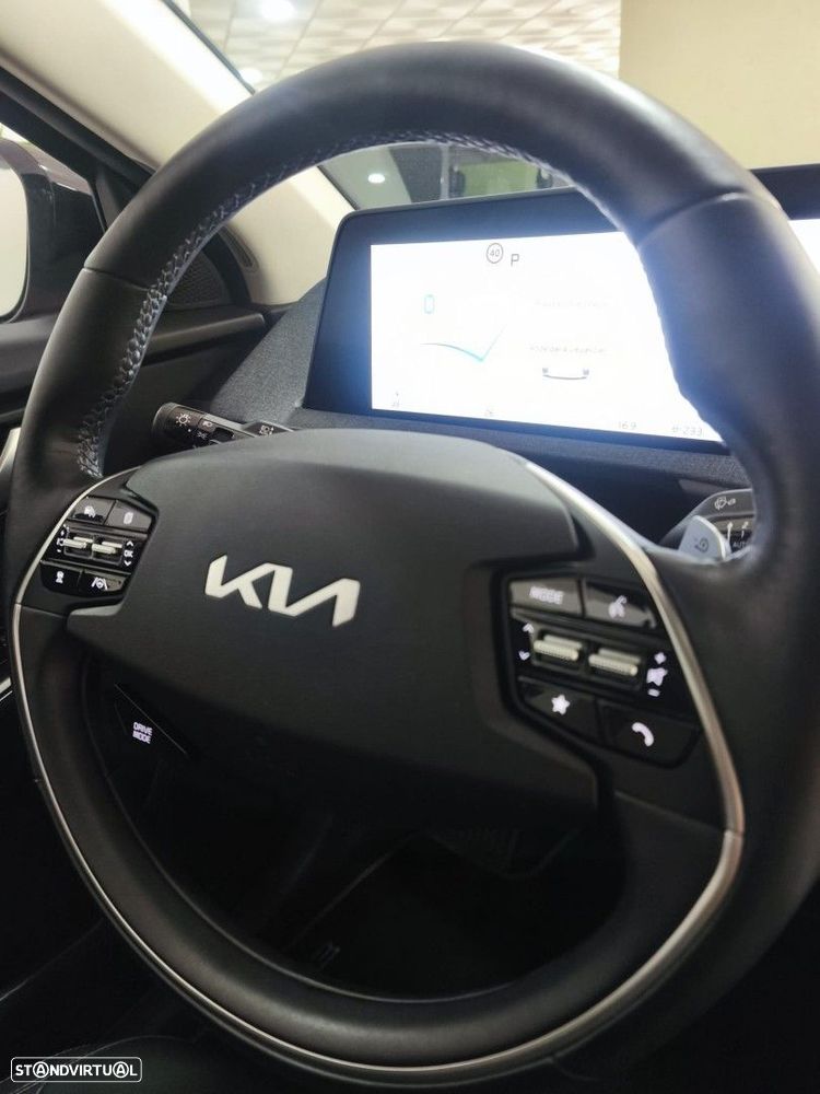 Kia EV6 77.4 kWh Tech - 15