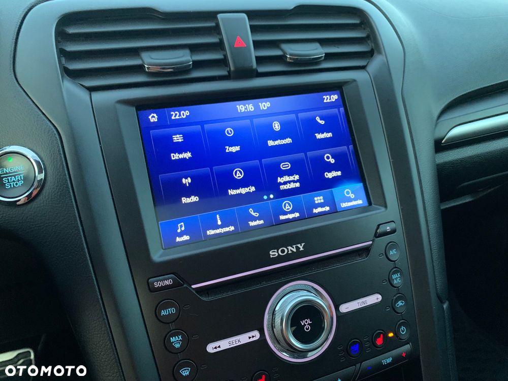 Ford Mondeo 2.0 EcoBoost Titanium - 9