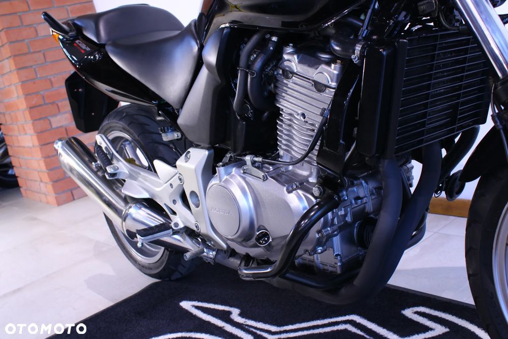 Honda CBF - 20