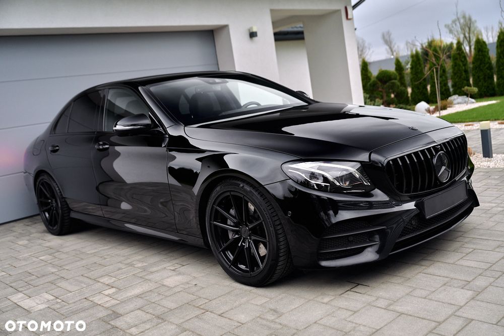 Mercedes-Benz Klasa E 220 d 4-Matic AMG - 16