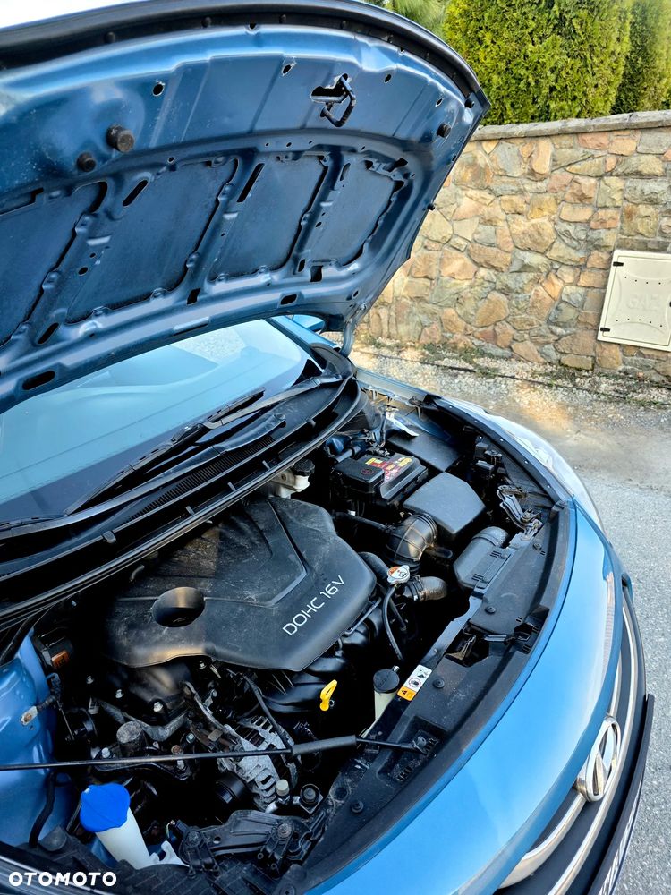 Hyundai i30 1.6 Comfort - 8