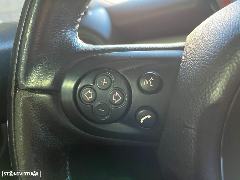 MINI Clubman Cooper D - 25