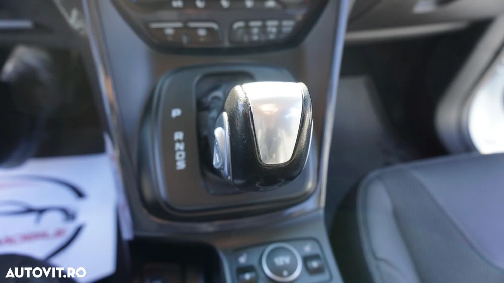 Ford Kuga 2.0 TDCi 4x4 Aut. Titanium - 26