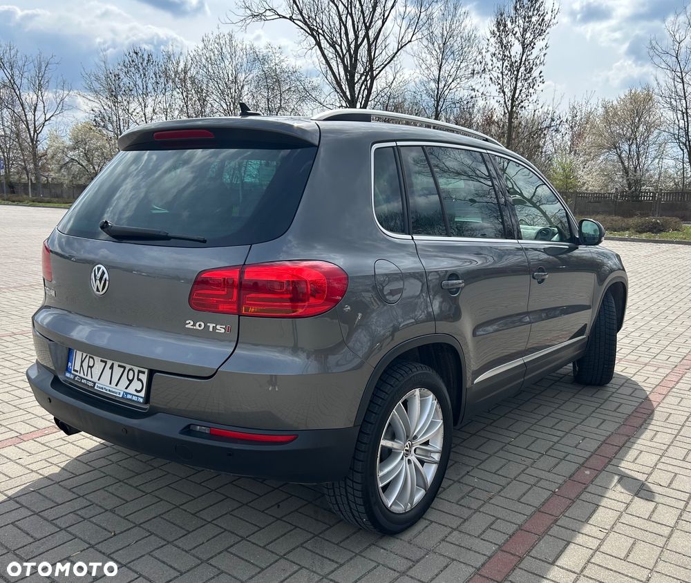 Volkswagen Tiguan 2.0 TSI 4Mot Sport&Style DSG - 4