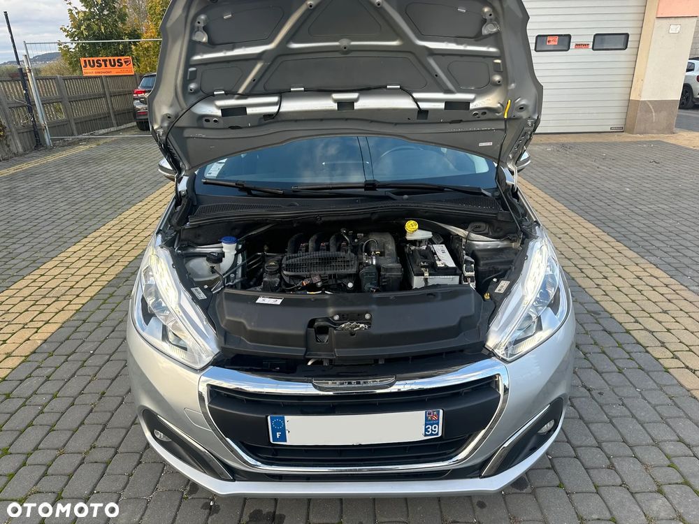 Peugeot 208 - 4
