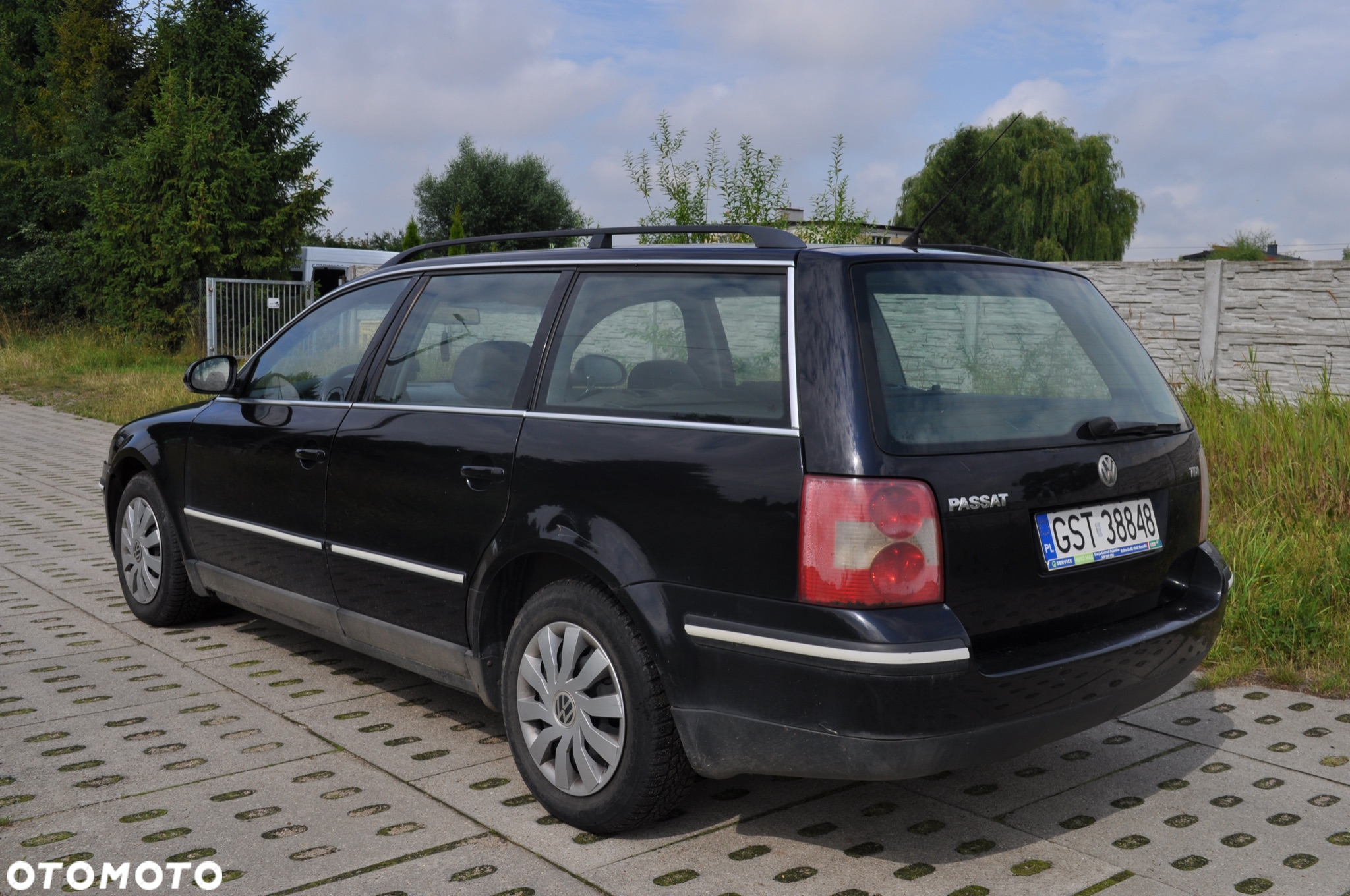 Volkswagen Passat 1.9 TDI Highline - 3