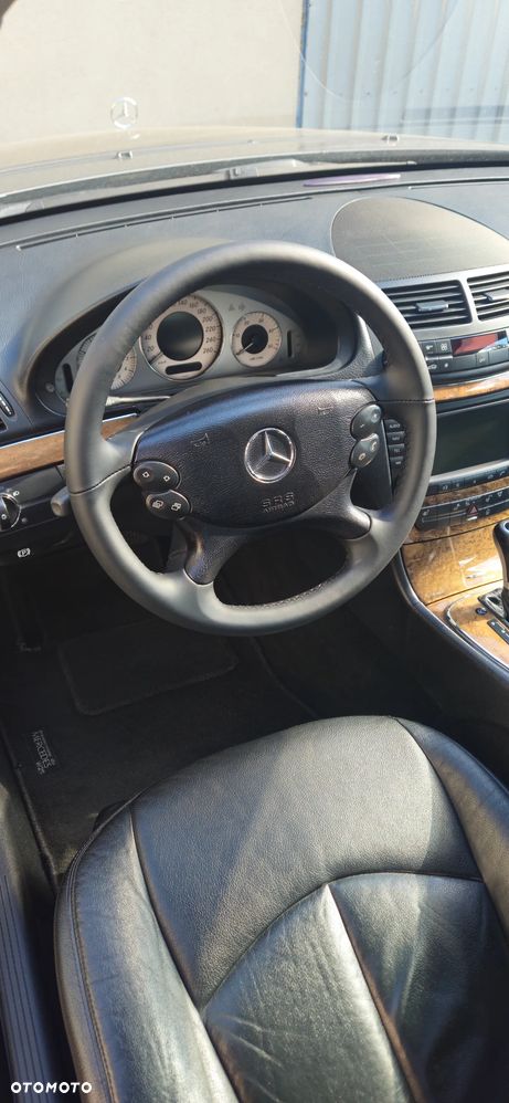 Mercedes-Benz Klasa E - 7