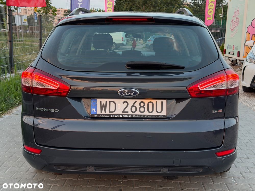 Ford Mondeo - 4