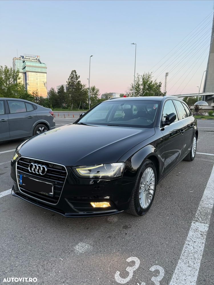 Audi A4 Avant 2.0 TDI - 10