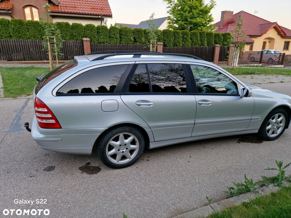 Mercedes-Benz Klasa C 200 CDI Automatik Avantgarde Sport Edition - 13