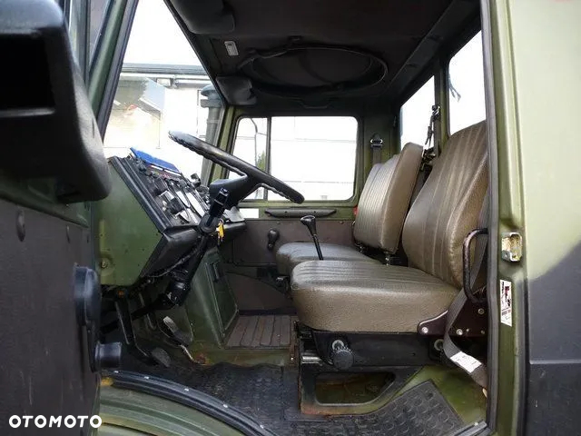 Mercedes-Benz Unimog 4x4 - 3