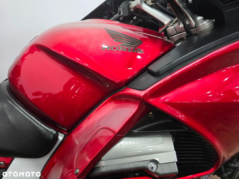 Honda ST - 10