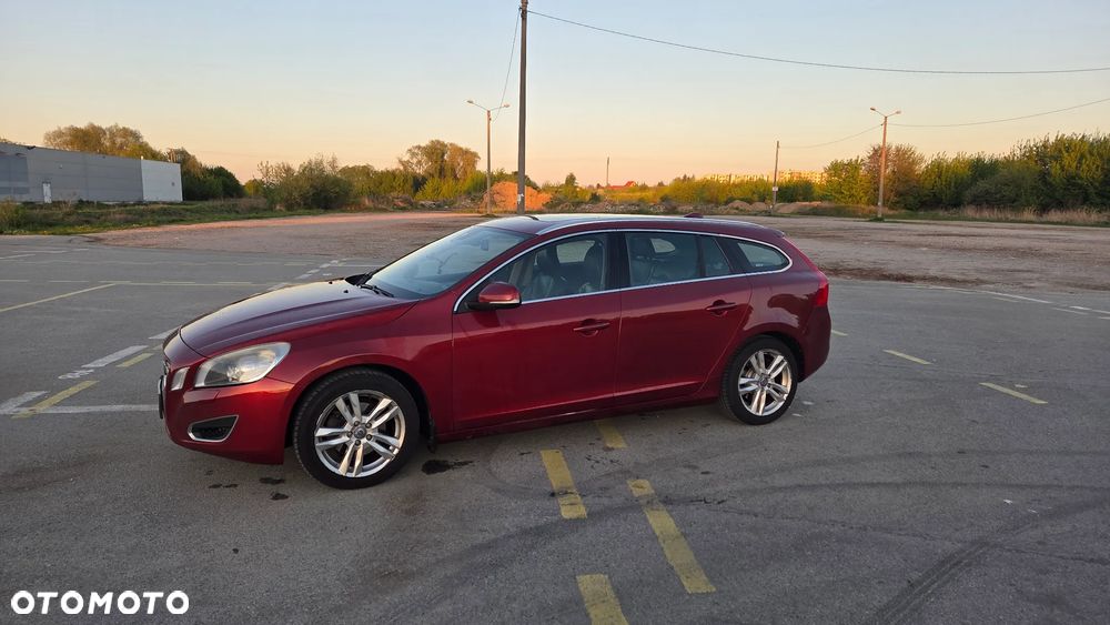 Volvo V60 - 2