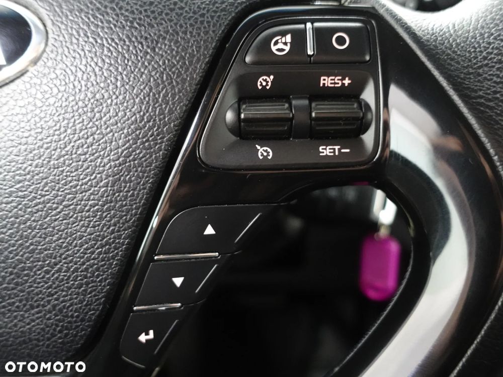 Kia Ceed 1.6 CRDi 136 DCT ISG Spirit - 38