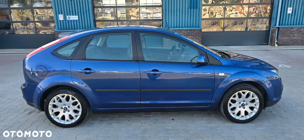 Ford Focus 1.6 16V Sport - 16