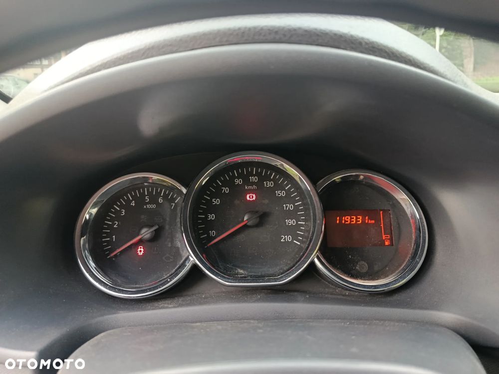 Dacia Sandero 1.2 16V Laureate - 6