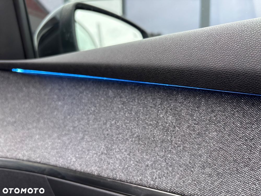 Peugeot 5008 1.6 PureTech GT S&S EAT8 - 32