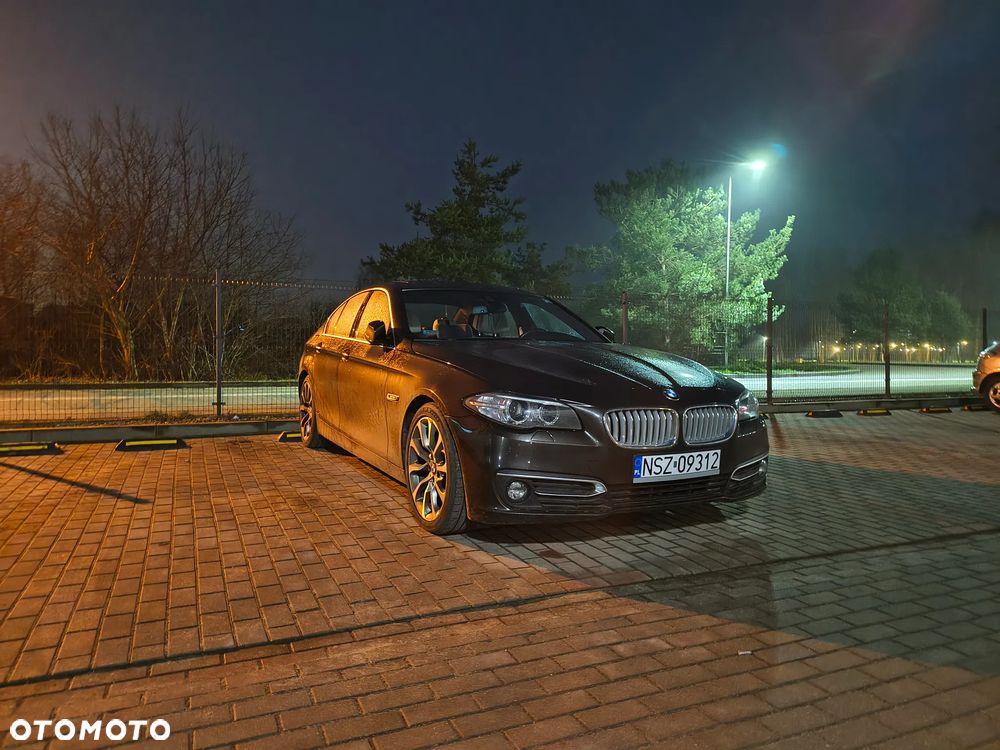 BMW Seria 5 528i Modern Line - 20