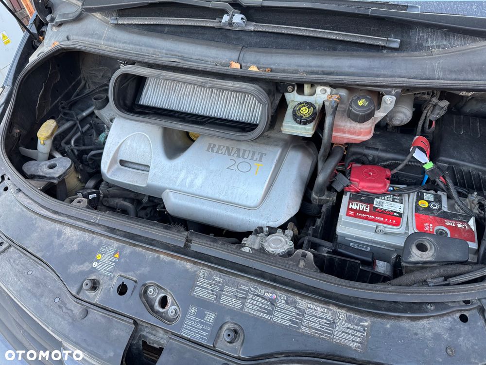 Renault Espace 2.0T Impulsion - 5