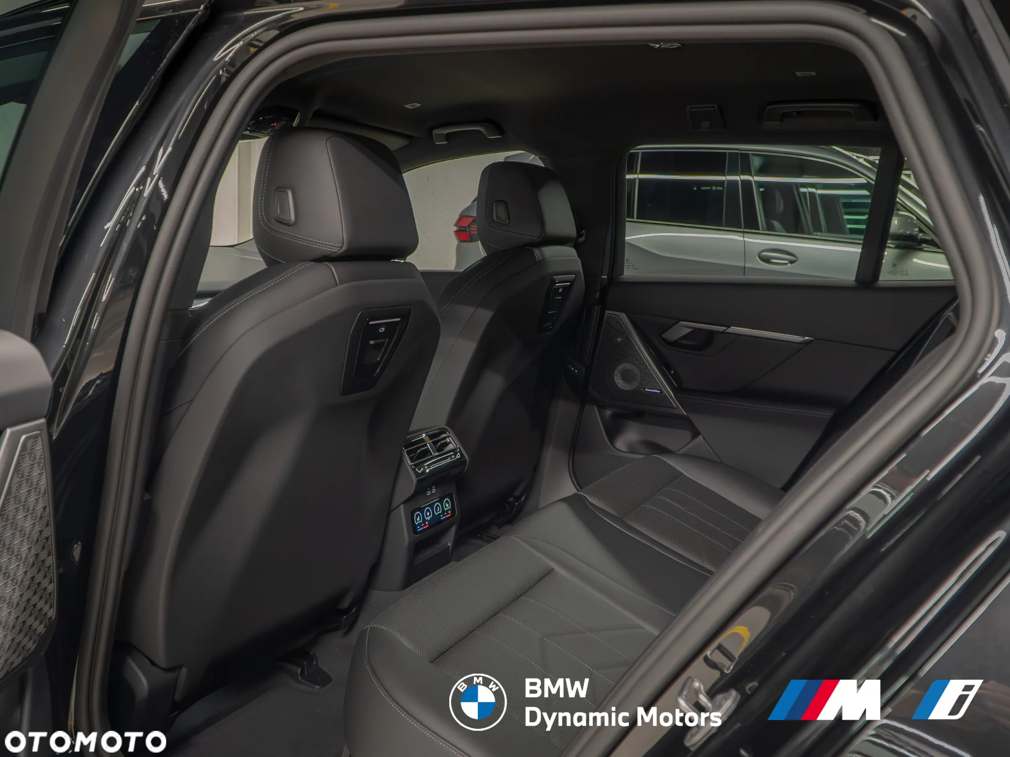 BMW Seria 5 520d xDrive Touring - 23