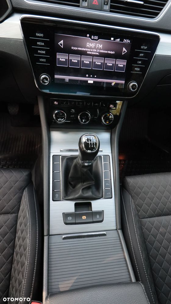 Skoda Superb 1.5 TSI ACT Style - 26