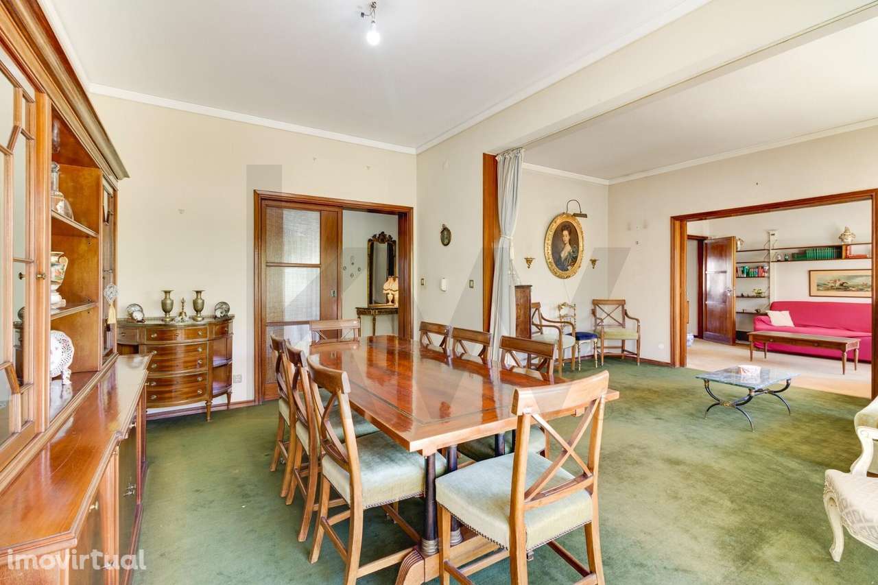 T4 +1 | 168m2 | 2 VARANDAS | PRAÇA RAINHA SANTA | LUMIAR | LISBOA - Grande imagem: 3/37