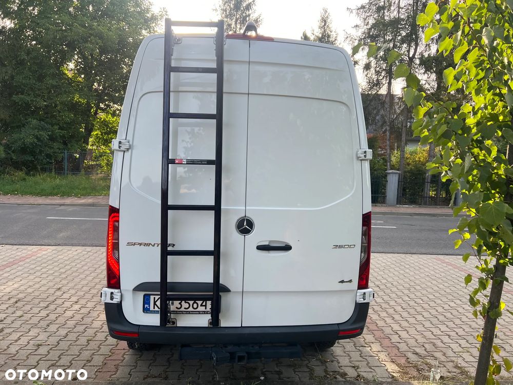 Mercedes-Benz Sprinter 3.0 V6 4x4 - 8