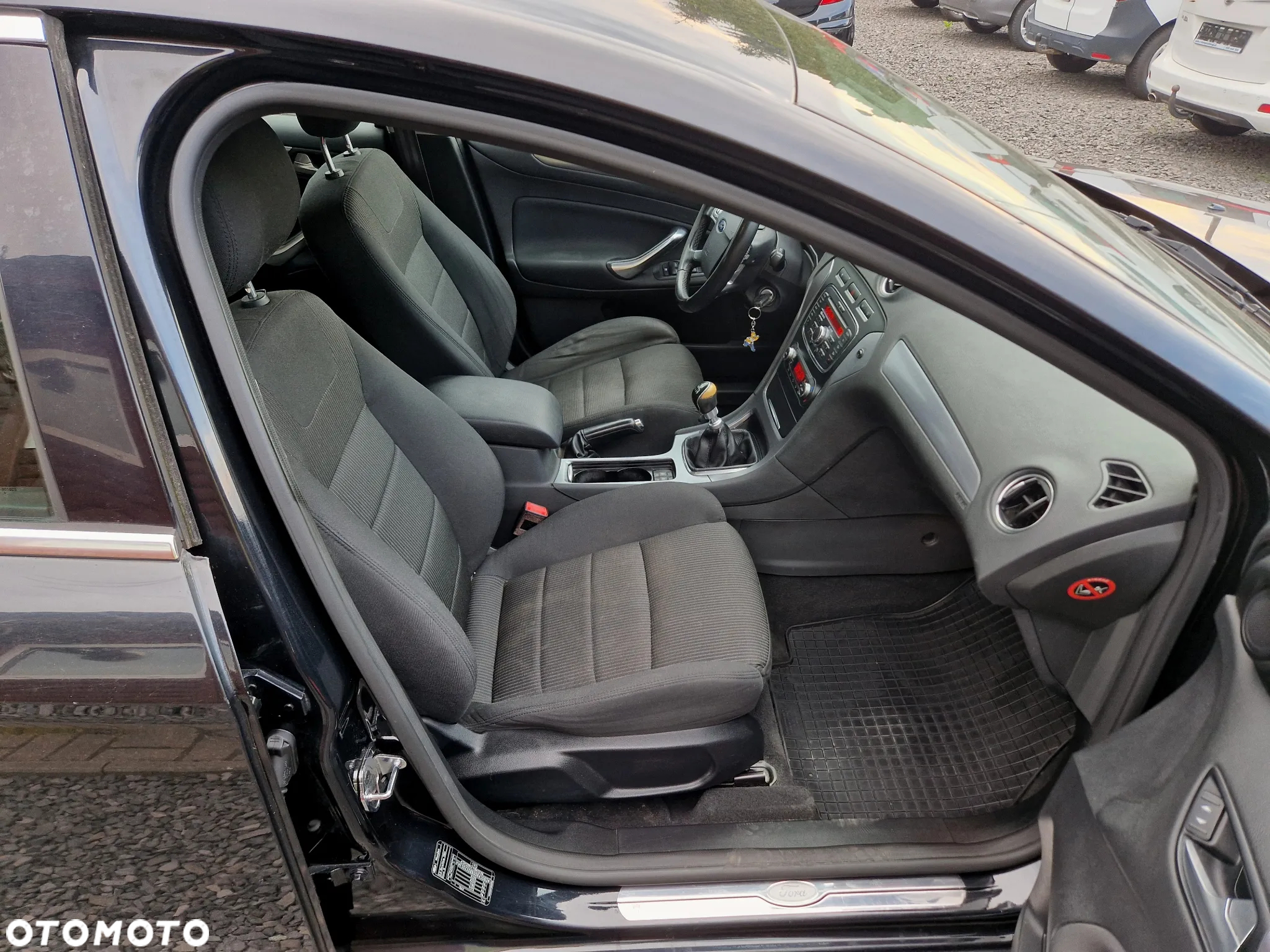 Ford Mondeo 2.2 TDCi Business Edition - 31