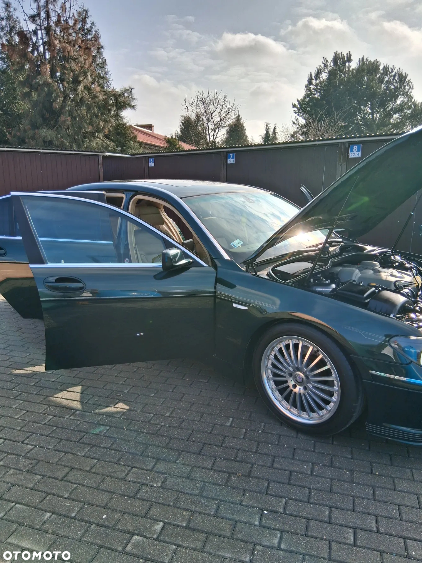 BMW Seria 7 745Li - 32
