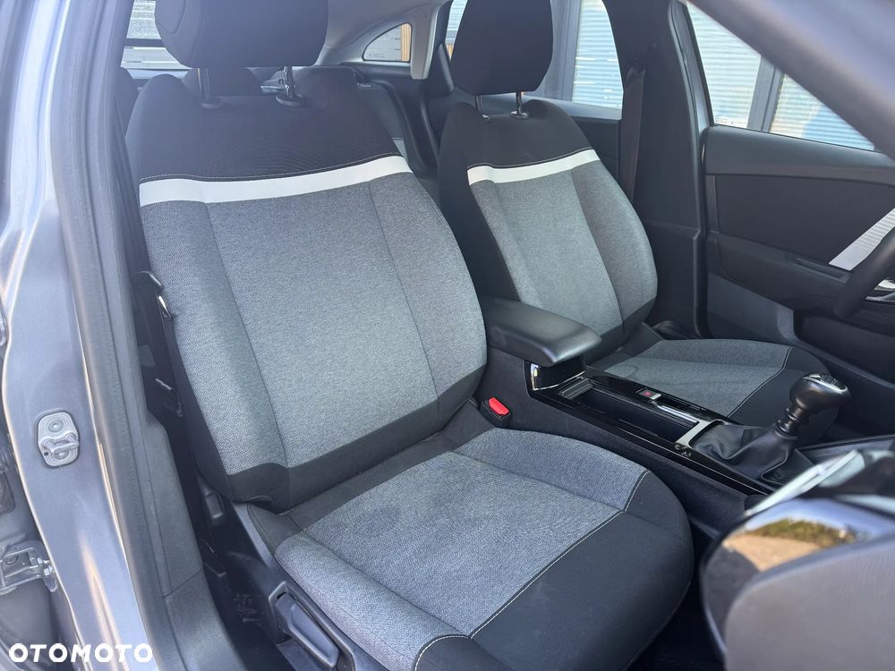 Citroën C4 BlueHDi 110 Stop&Start FEEL PACK - 20