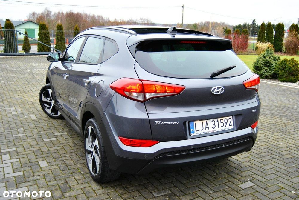 Hyundai Tucson - 2