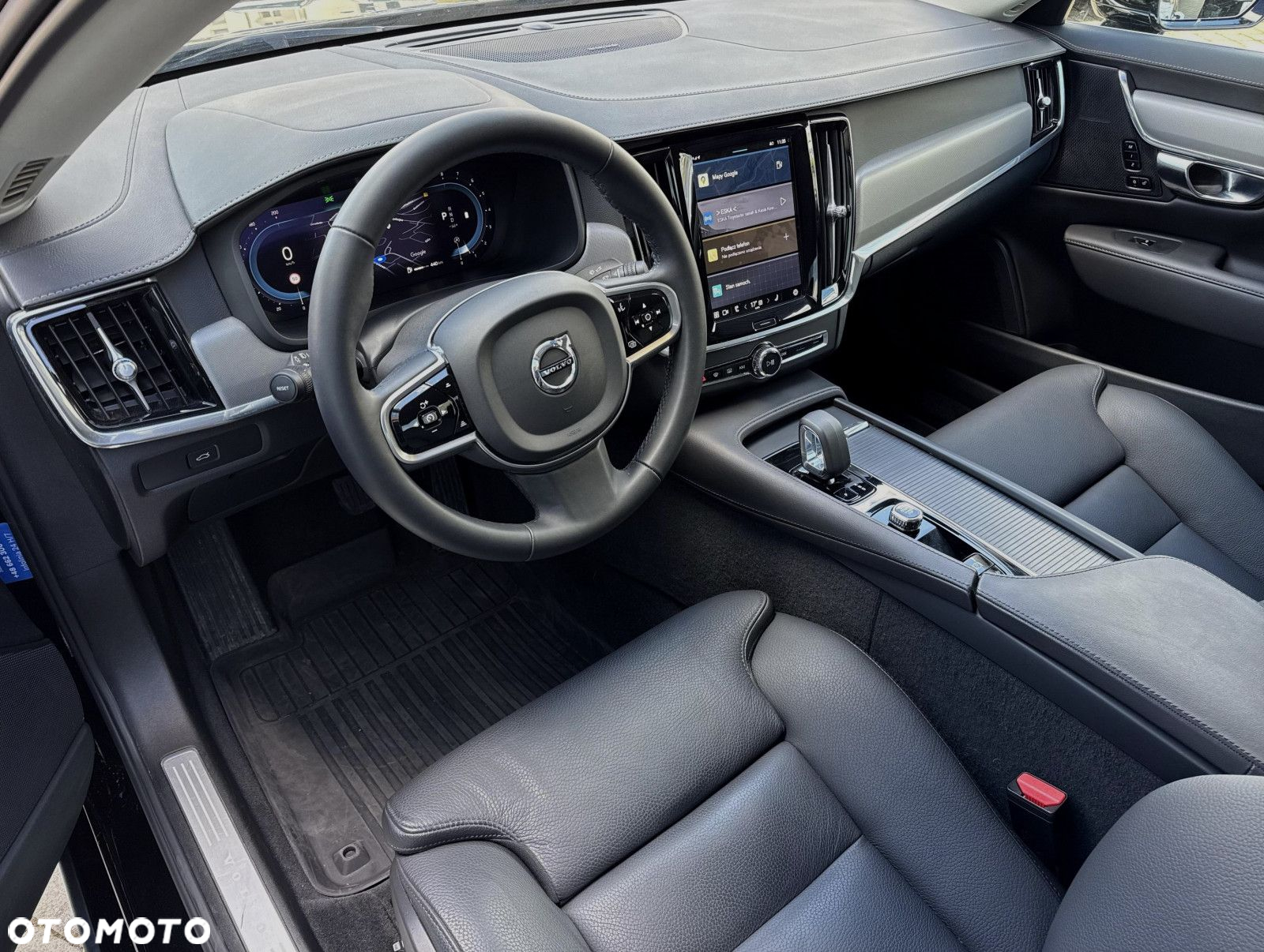 Volvo S90 - 11
