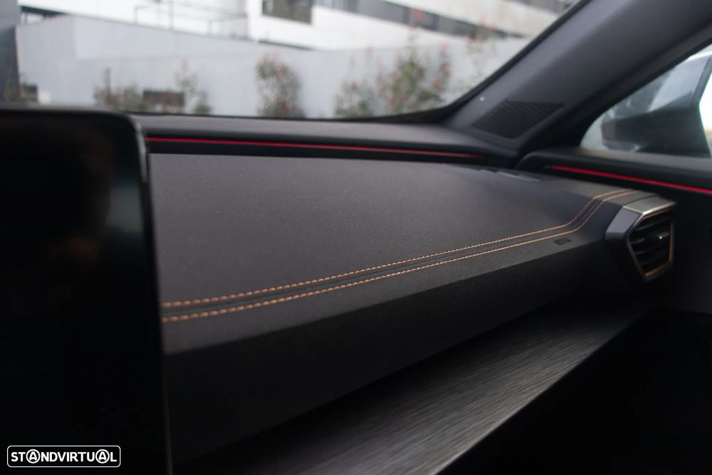 Cupra Formentor 1.4 e-Hybrid DSG Priority - 15