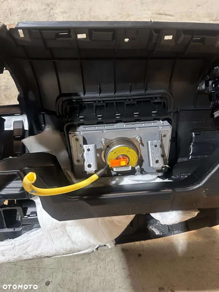 DESKA ROZDZIELCZA konsola kokpit pulpit poduszki airbag pasy KOMPLET ORYGINALNY Subaru XV 2017 - 8