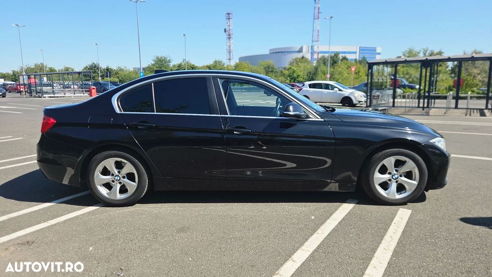 BMW Seria 3 - 12