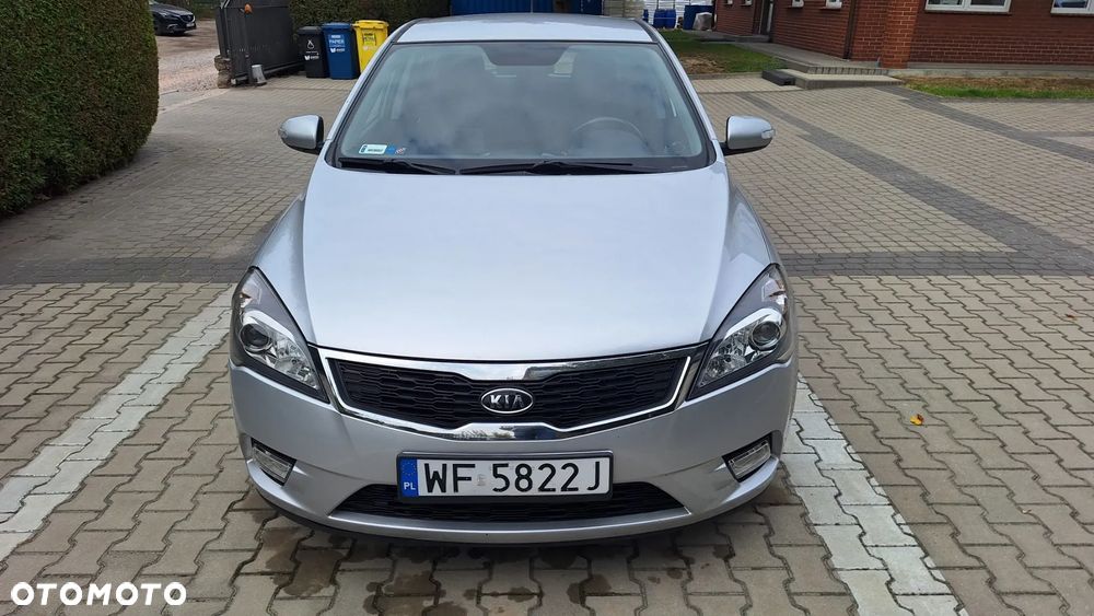 Kia Ceed 1.6 Crdi Comfort + - 2