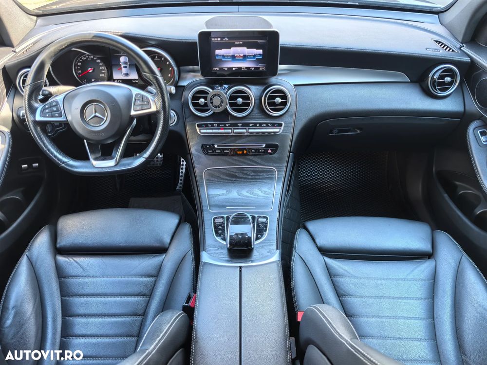 Mercedes-Benz GLC Coupe 300 e 4Matic 9G-TRONIC AMG Line - 6