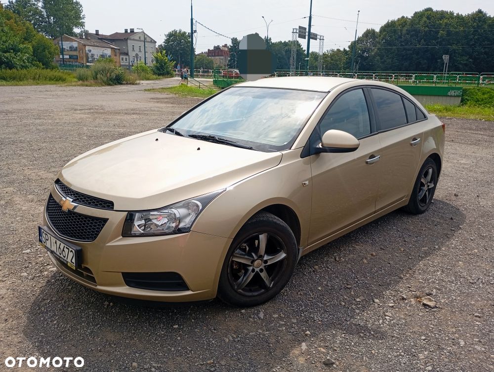 Chevrolet Cruze - 1