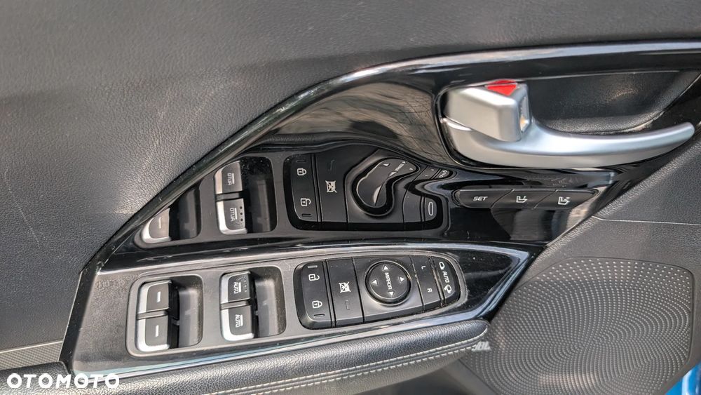Kia Niro 1.6 GDI HEV 2WD OPF Edition 7 - 14