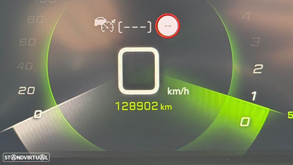 Peugeot 208 PureTech 100 GT Pack - 44