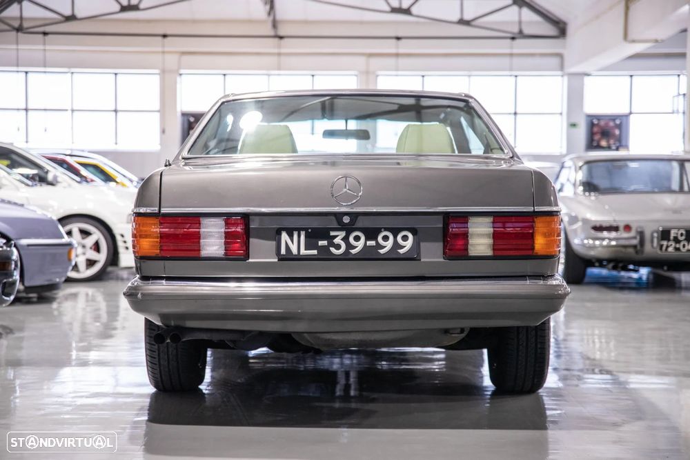 Mercedes-Benz W126 (1979-1992) - 9