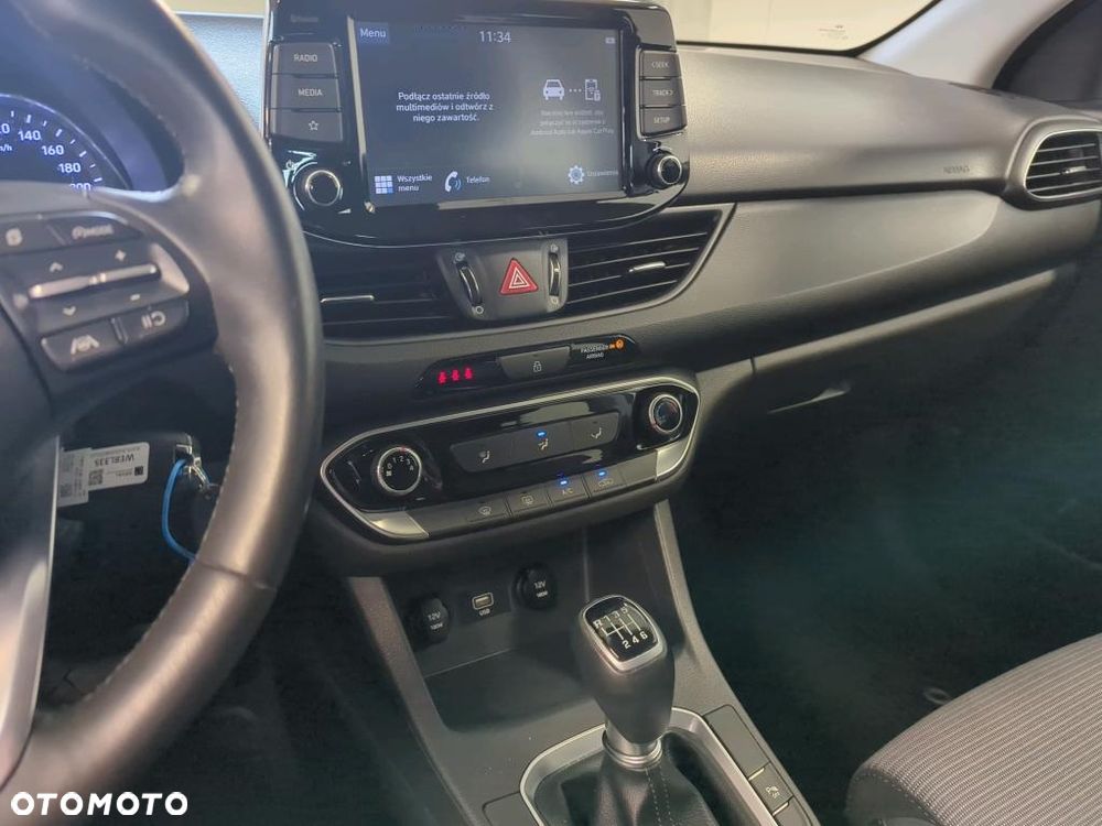 Hyundai i30 1.0 T-GDI Modern - 10