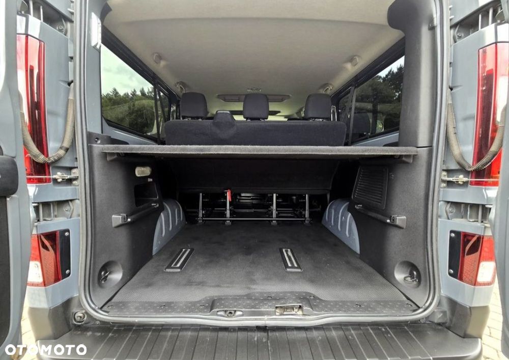 Renault Trafic - 24