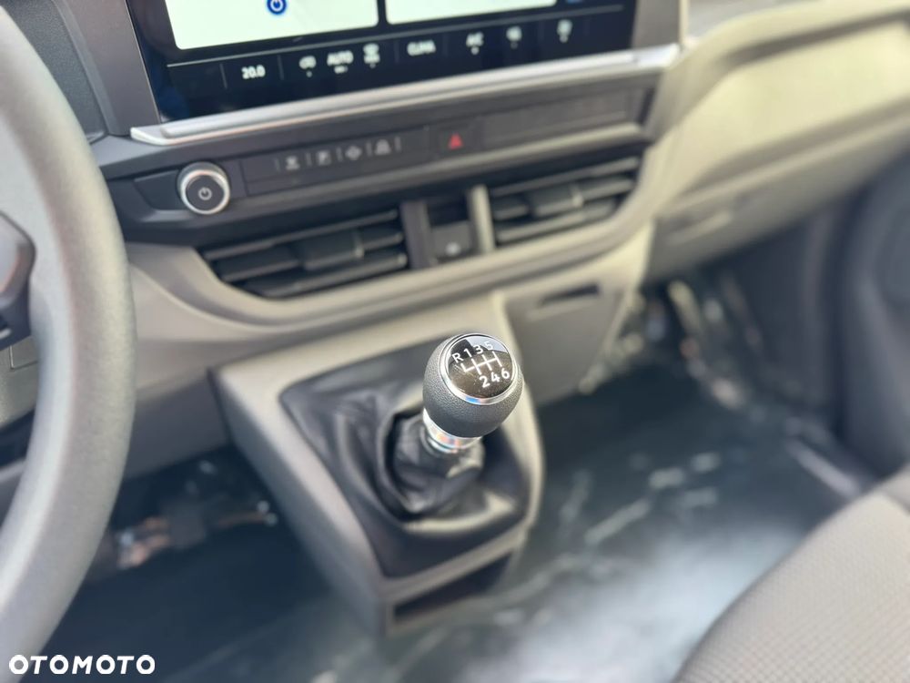 Volkswagen Nowy Transporter - 14