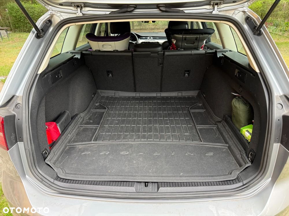 Volkswagen Passat 1.8 TSI BMT Highline DSG - 26