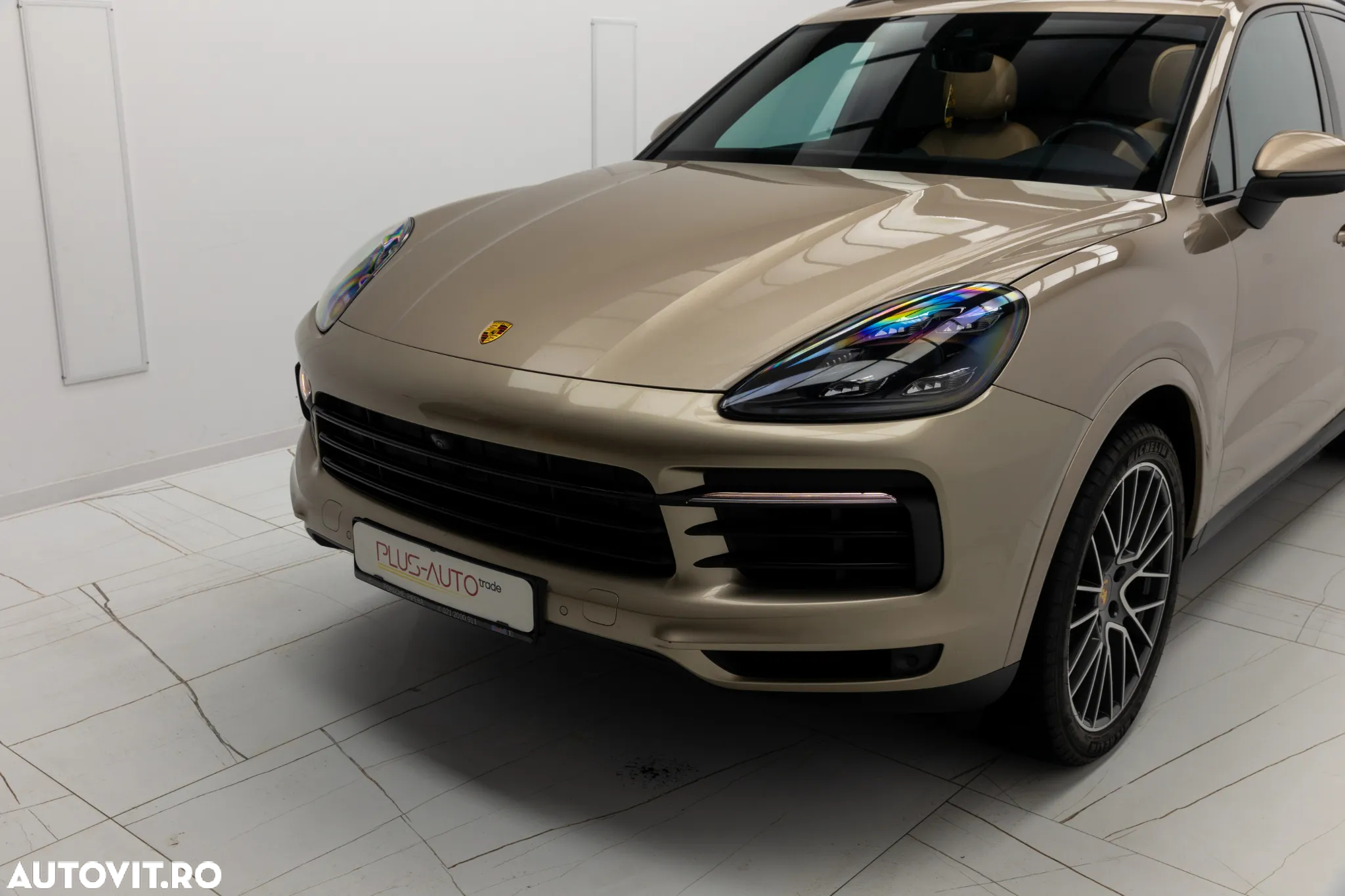 Porsche Cayenne S - 7