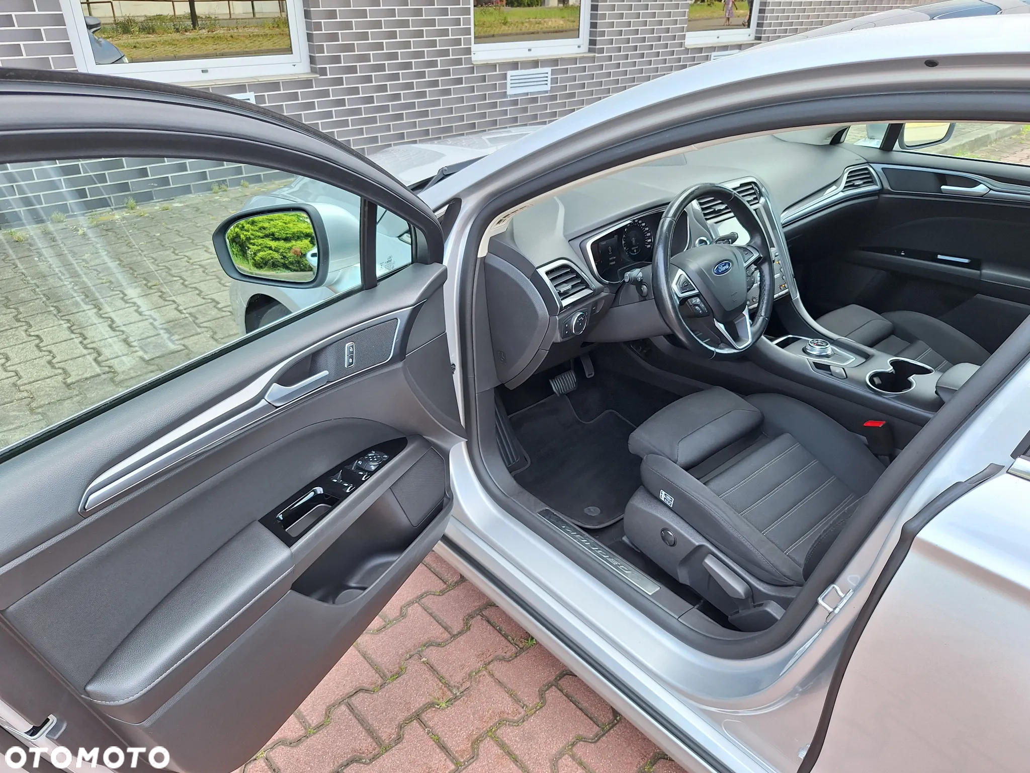 Ford Mondeo 2.0 EcoBlue Titanium - 19