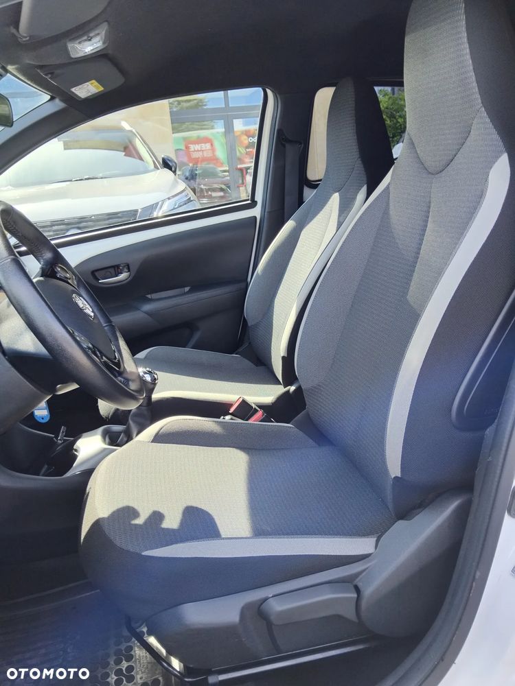 Toyota Aygo 1.0 VVT-i Black Edition - 23