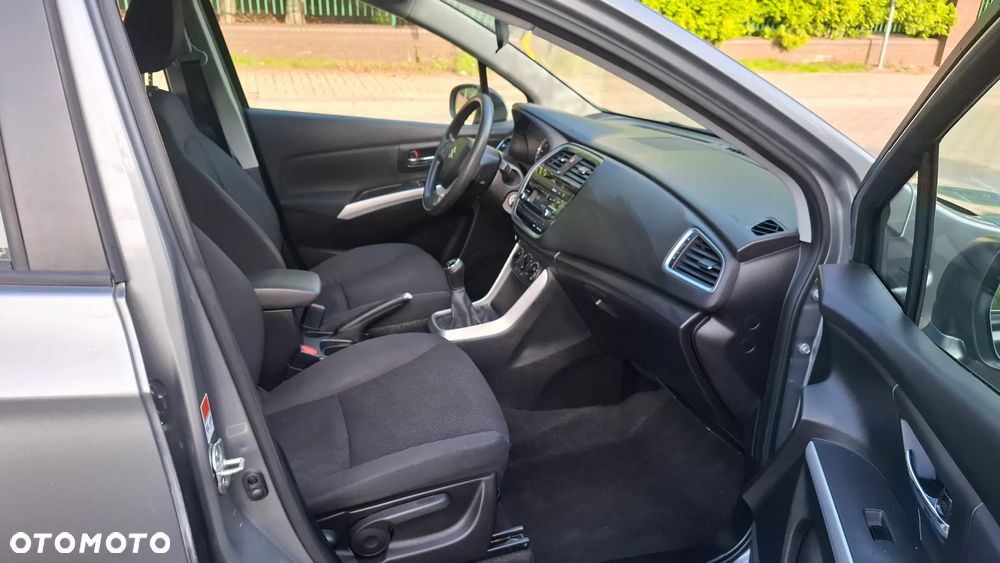 Suzuki SX4 S-Cross 1.0 T Comfort - 14