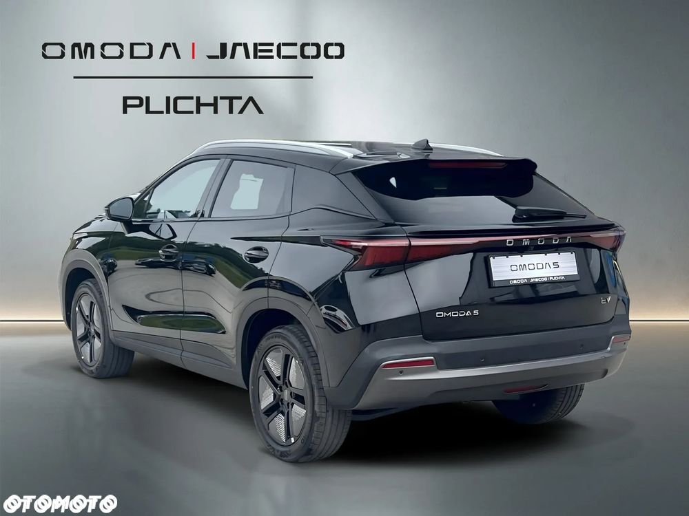 Omoda E5 - 4